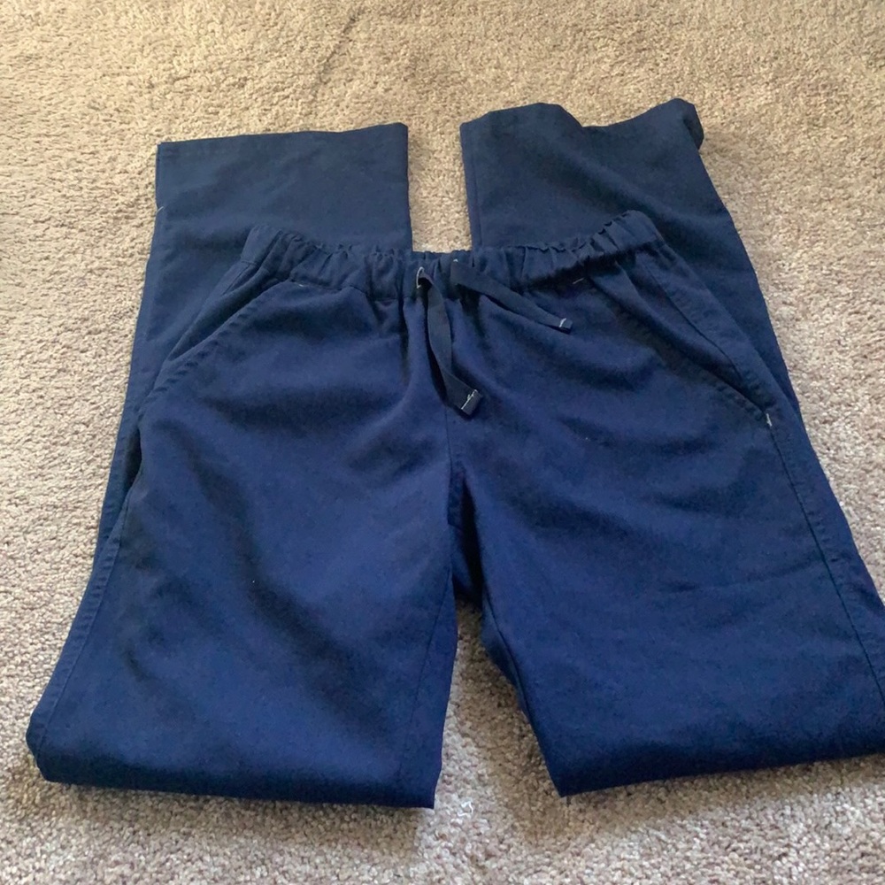 Scrub pants